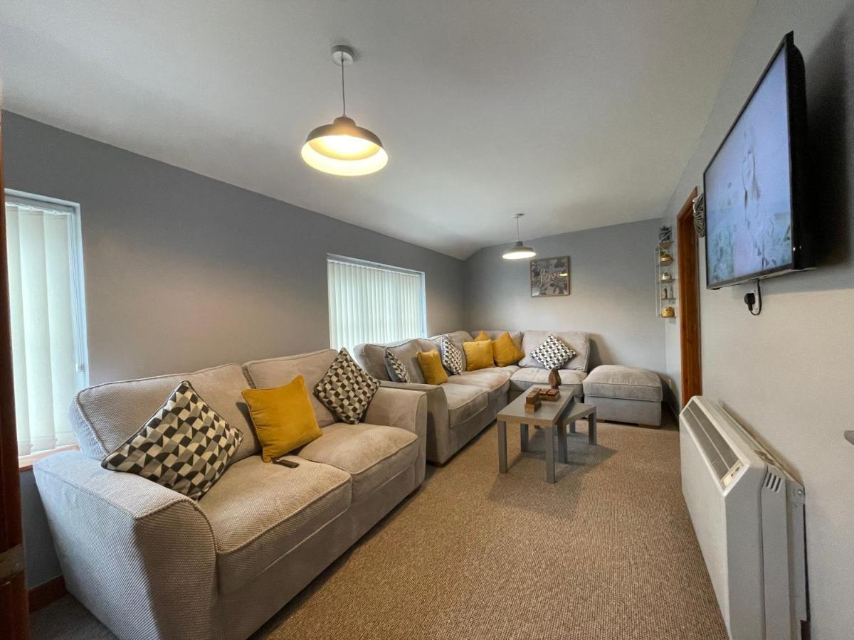 Westend Holiday Let 3 Brecon Exterior foto